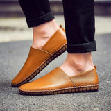 Luftiga loafers i läder