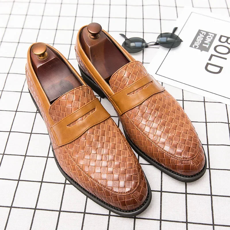 Eleganta vävda loafers