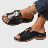Silje | Sandaler med guldfärgat spänne