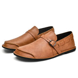Loafers i spänt läder