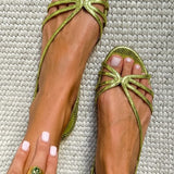 Ginevra | Gyllene sandaler Sommarelegans